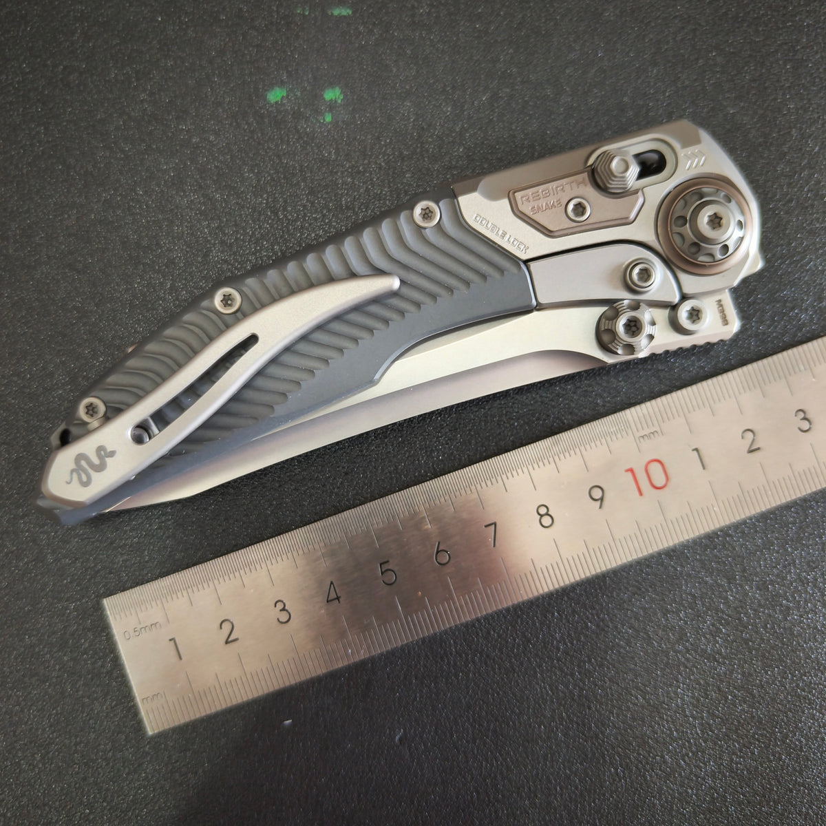 District 9 Snake 2 bead blasted finish