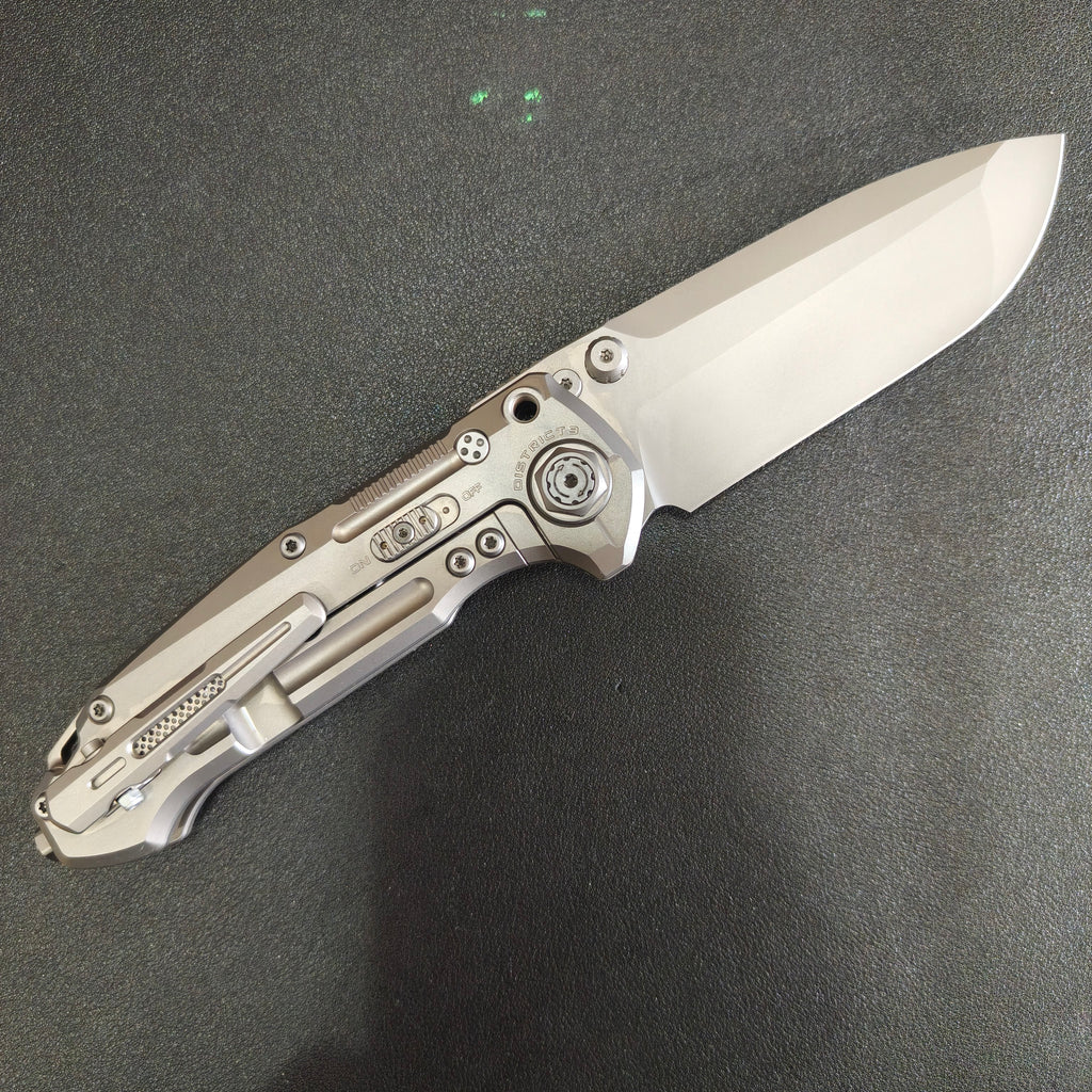 District 9 Epicenter Pearlescent Sandblasting