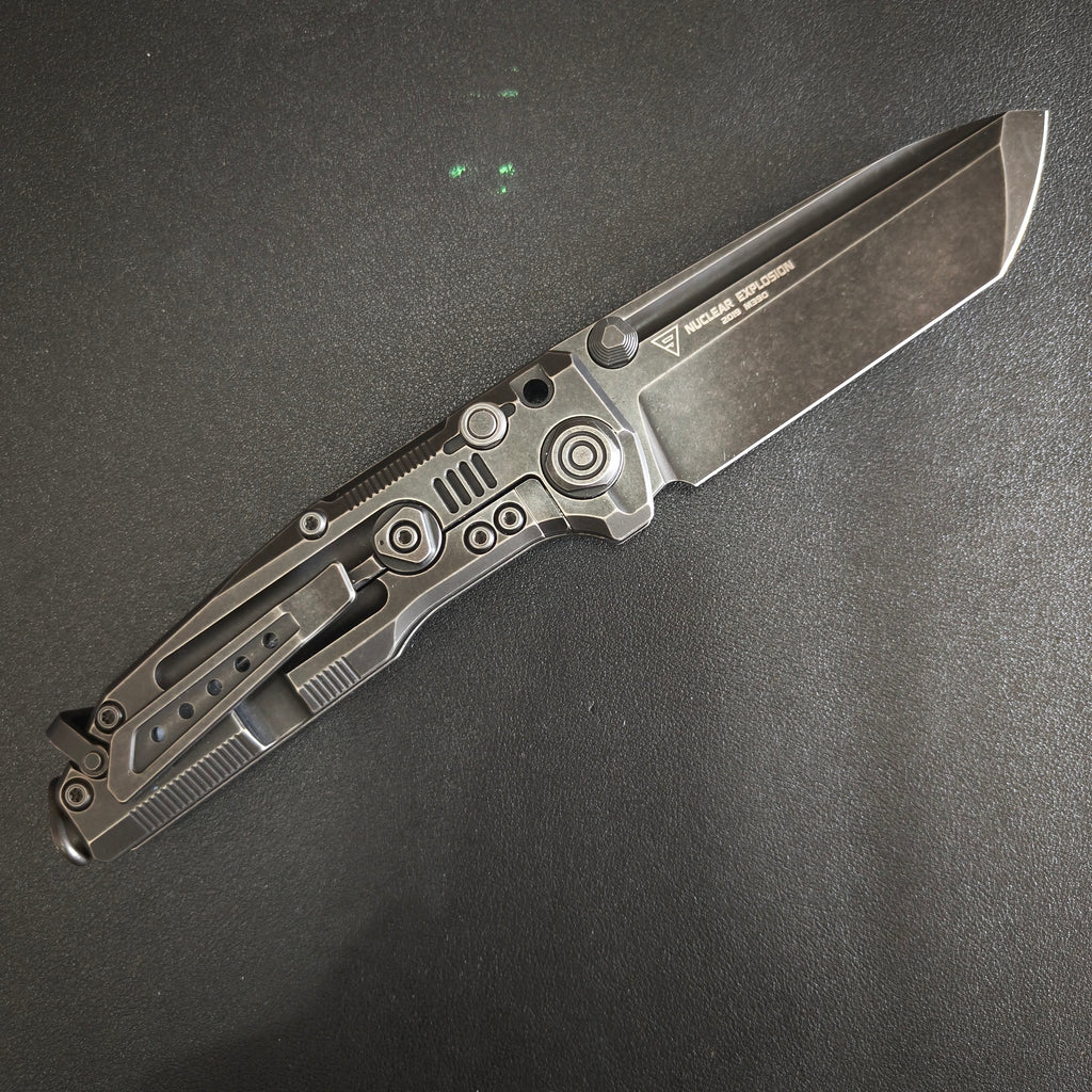District 9 Nuclear Explosion Black Stone-Wash