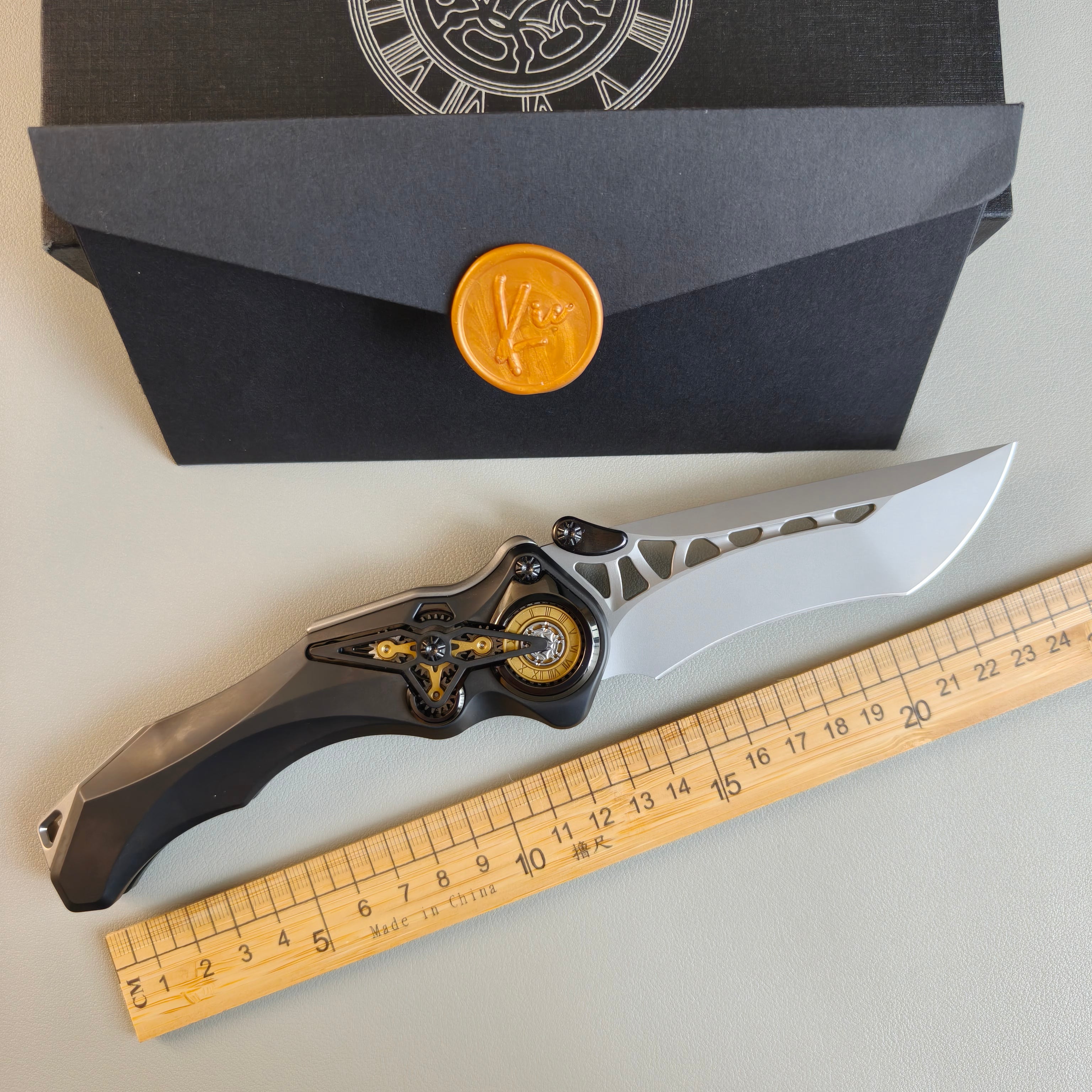 Kie Chronos Bead-Blasted Finish