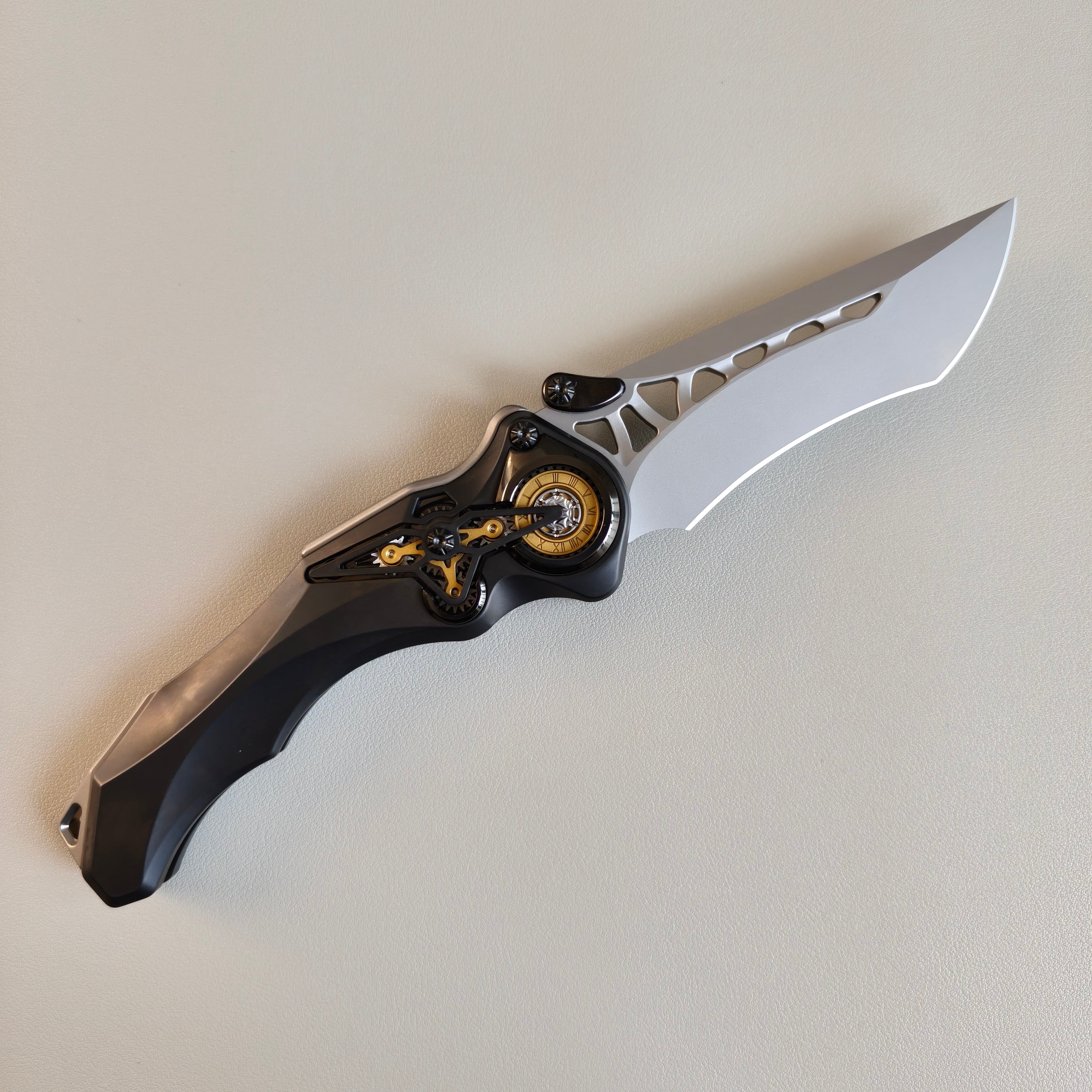 Kie Chronos Bead-Blasted Finish